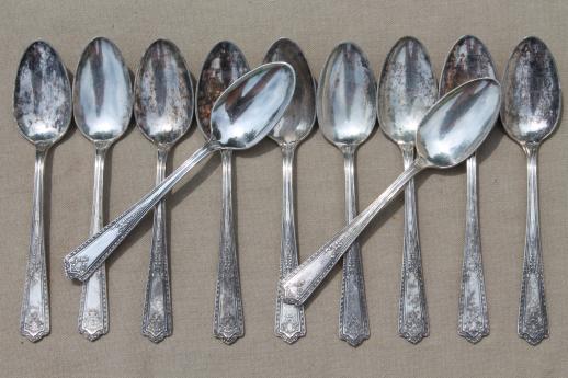 photo of tarnished antique & vintage silverware, lot of mixed silver plate flatware #5