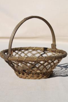 catalog photo of tarnished old brass wire work basket, vintage brassware w/ beautiful patina