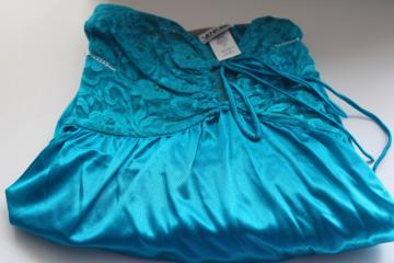 catalog photo of teal green plus size 3X nylon tricot stretch lace night gown new w/ tag Ventura label 