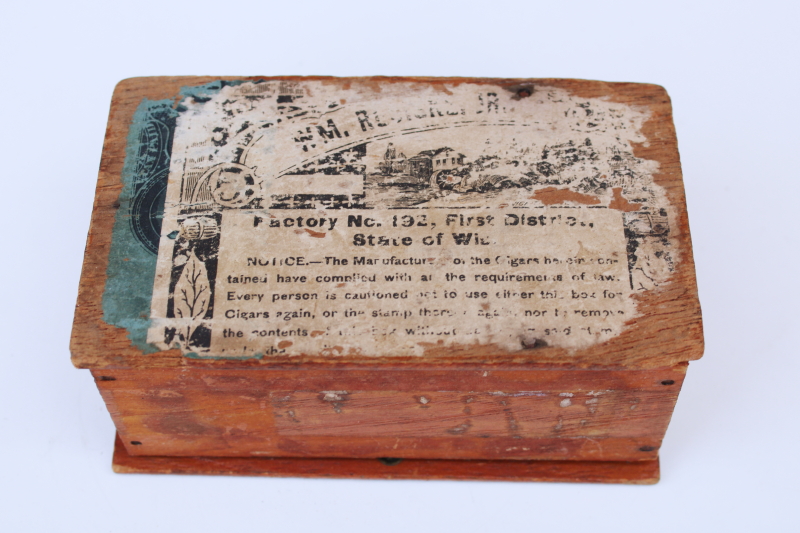 photo of tiny antique wood box, miniature cigar box w/ 1800s vintage Christmas label  #3
