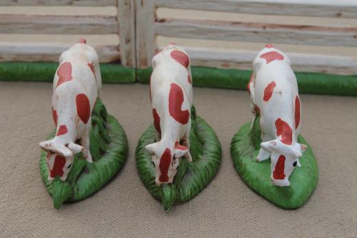 photo of tiny cows & farm fence for putz scene, vintage chalkware figures, miniature dairy herd #4