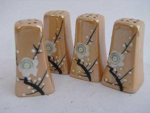 photo of tiny hand-painted Japan S&P shaker sets, luster plum branch or cherry blossom #1