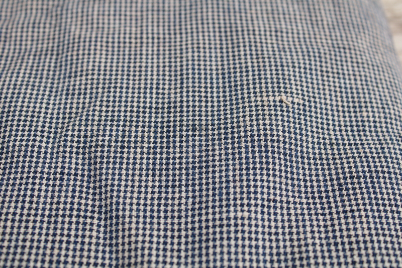 photo of tiny houndstooth woven checked cotton fabric, primitive homespun look navy tan #4