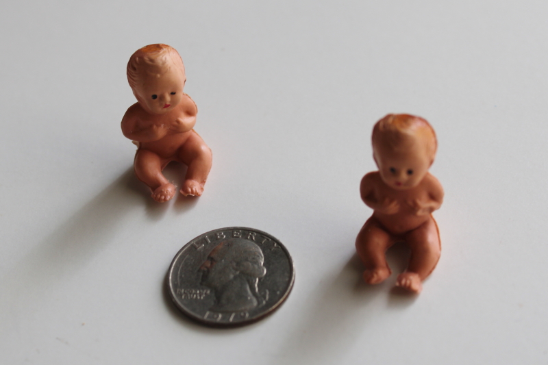 photo of tiny miniature baby dolls, vintage Japan miniatures dollhouse size babies  #1