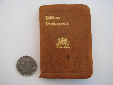 photo of tiny miniature leather bound Shakespeare, Julius Caesar #1