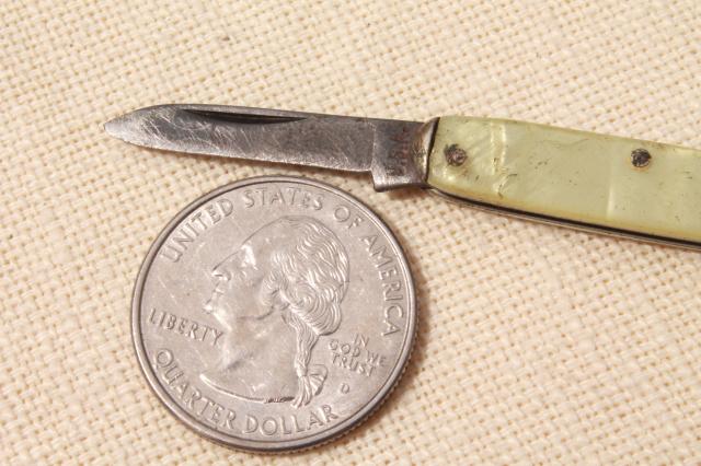 photo of tiny miniature pocket knife, vintage folding penknife mother of pearl shell #3