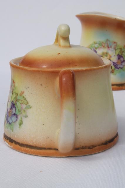 photo of tiny old cottage style tea pot set, vintage Czechoslovakia china teapot, cream & sugar #9
