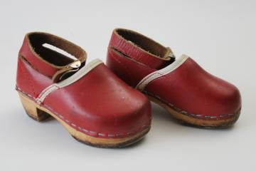 catalog photo of tiny old red leather clogs w/ ankle straps, Scandinavian wood clogs baby child's size 