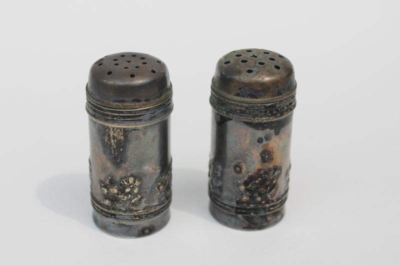 photo of tiny old silverplate salt and pepper shakers set w/ ornate floral, early 1900s Rogers silver #1