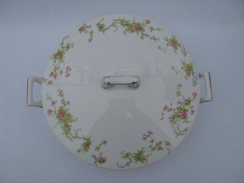 photo of tiny pink roses vintage china covered bowl vegetable dish, Giralda #2