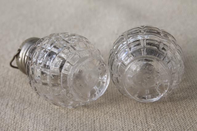 photo of tiny pressed glass salt & pepper shakers, mini S&P sets w/ metal lids #9