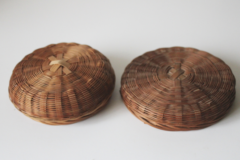 photo of tiny round wicker basket, vintage sewing basket, working toy or salesman's sample miniature #4