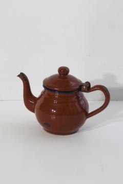 catalog photo of tiny shabby old enamelware teapot, one cup child's size tea pot vintage enamel metal