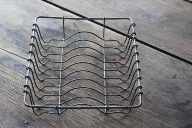 photo of tiny vintage wire basket dish rack, plate holder for small plates or toy doll dishes #3