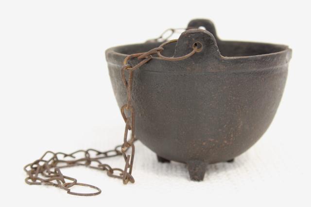photo of tiny witch cauldron pot, 1970s vintage cast iron kettle plant pot hanger #8