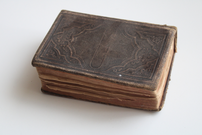 photo of tiny worn black leather bound book, German gothic font religious book 1800s vintage #5