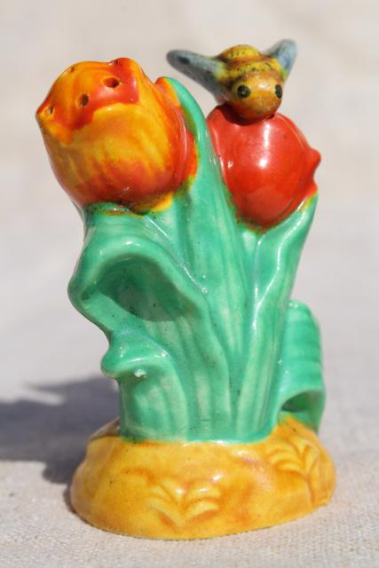 photo of tulips w/ bees vintage S&P set, hand painted Japan figural novelty salt and pepper shakers #8