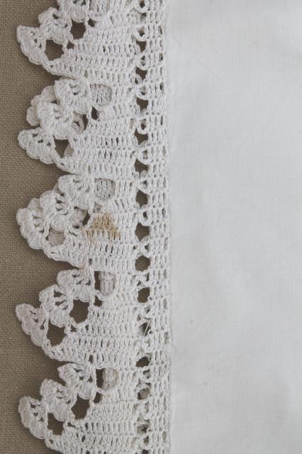 photo of two pairs vintage all white cotton pillowcases w/ handmade crochet lace edgings #4