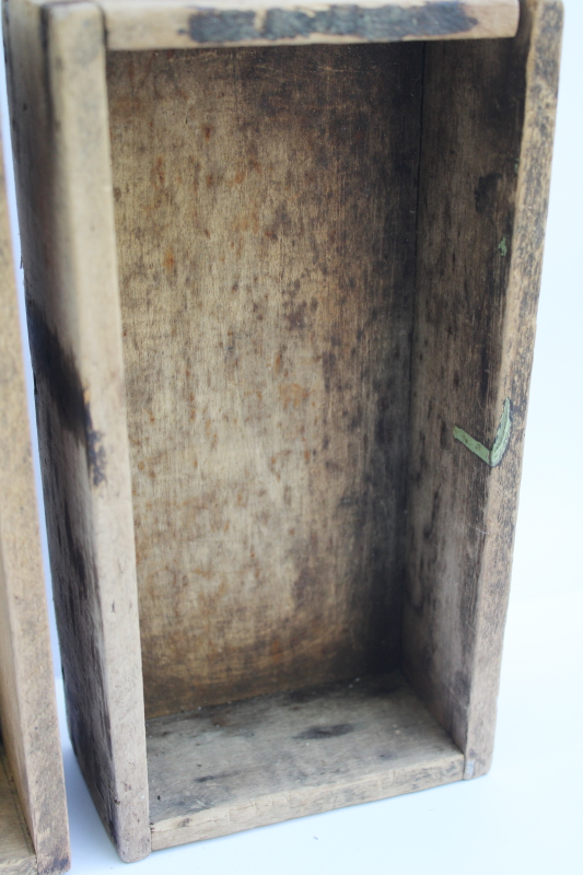 photo of two primitive old wood boxes, small storage crates rustic vintage farmhouse decor  #4