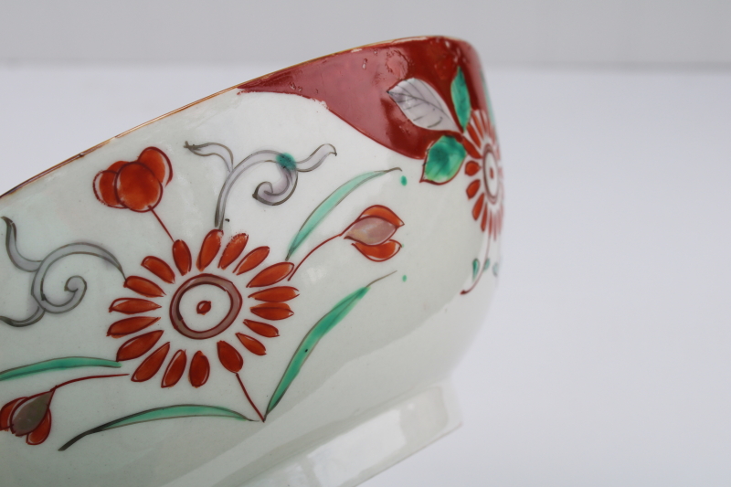 photo of unmarked Asian porcelain bowl, hand painted flowers in red, green, grey Chinese or vintage Japan #4