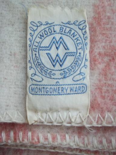 photo of unused 1940s vintage wool camp blanket wild rose floral, old Wards label #6