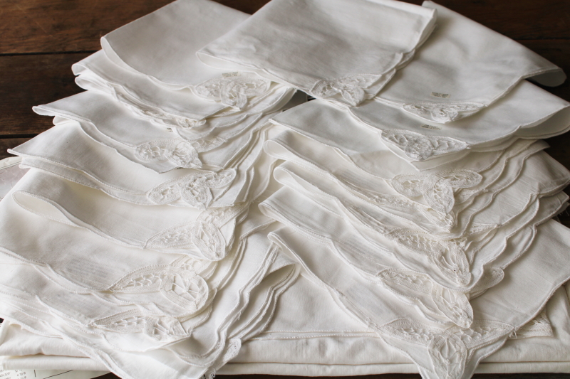 photo of unused vintage cotton battenburg lace table linens set, tablecloth and 16 matching napkins #11