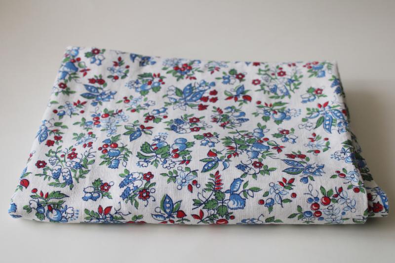 photo of unused vintage feed sack fabric yardage, red & blue flowered print on white cotton #1