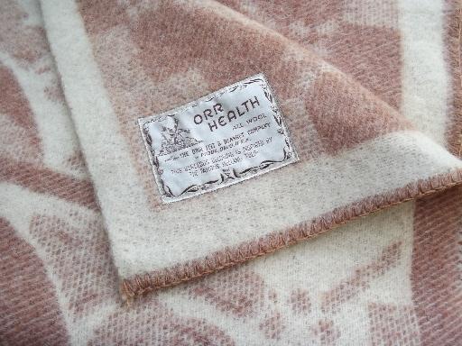 photo of unused vintage wool camp blanket w/ dutch tulips, old Orr label #7