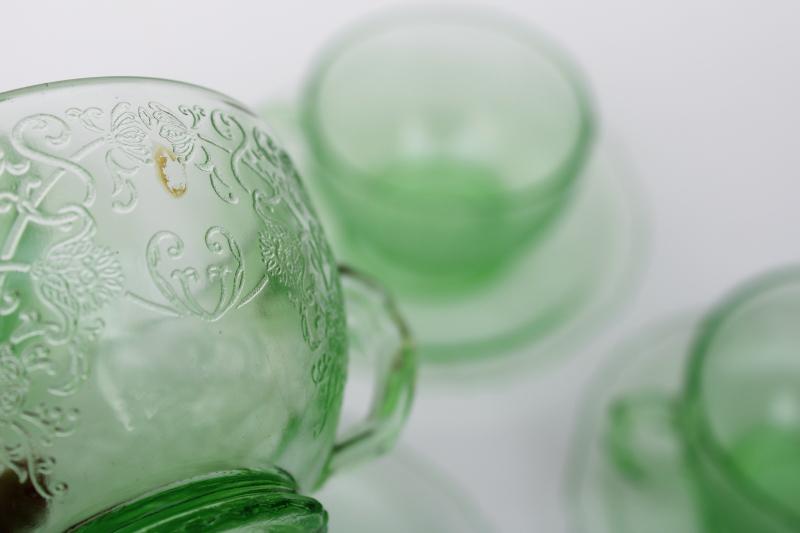 photo of uranium glow green depression glass tea cups and saucers 1930s vintage Hazel Atlas glassware #6