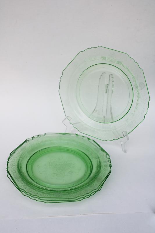 photo of uranium glow vintage green depression glass plates, Hazel Atlas Florentine poppies #4