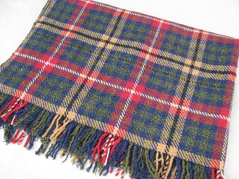 photo of very heavy vintage wool plaid camp blanket w/ thick fringe #3