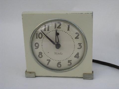 photo of vintage 1930s art deco Westclox bedside alarm clock, 1935 patent date #1