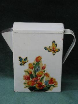 catalog photo of vintage 1930s laundry room soap flakes pitcher, metal dispenser w/ decal