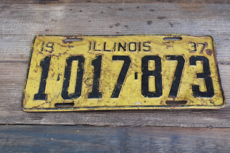 photo of vintage 1937 Illinois license plate, early automotive collectible  #1