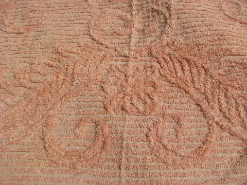 photo of vintage 1940s cotton chenille bedspread, rosy peach-pink #3