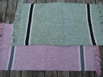 catalog photo of vintage 1940s hand crocheted cotton throw rugs, pink & grey, jade green & black