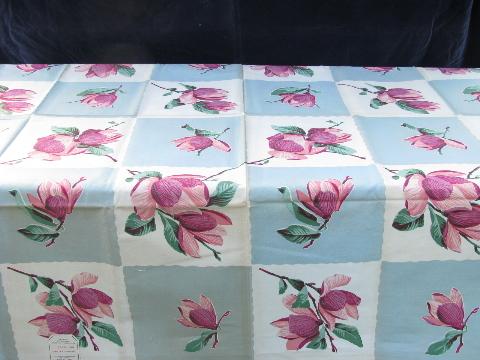 photo of vintage 1940s printed cotton kitchen tablecloth, mint w/ original Wilendur label #3