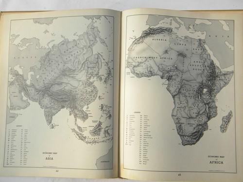 photo of vintage 1943 WWII Hammond's World Atlas with full color maps #5