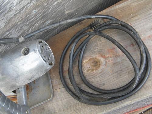 photo of vintage 1950s machine age electric WEN All Saw 909 saber saw or jigsaw #7