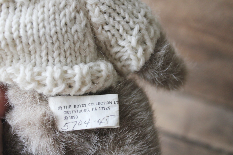 photo of vintage 1990 Boyd's bear, antique style small poseable teddy bear w/ sweet face, heart sweater  #3
