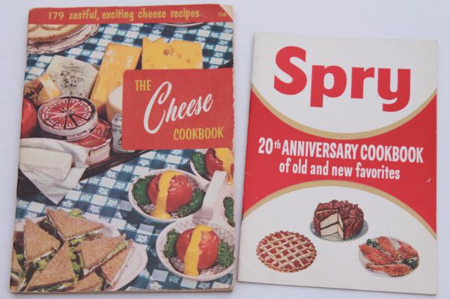 photo of vintage 30s 40s 50s 60s cookbooks, advertising cook book recipe booklets lot #13