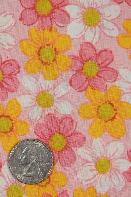 photo of vintage 36 wide fabric, quilting weight cotton print cosmos flowers orange & pink floral #3