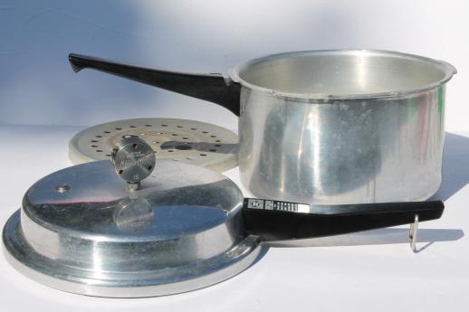 photo of vintage 4 quart Mirro-matic pressure cooker, heavy aluminum jiggle top pressure cooker #7
