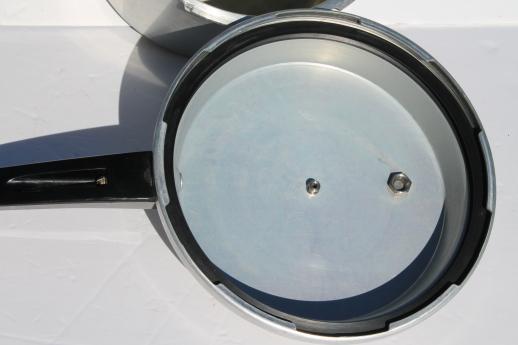 photo of vintage 4 quart Mirro-matic pressure cooker, heavy aluminum jiggle top pressure cooker #9