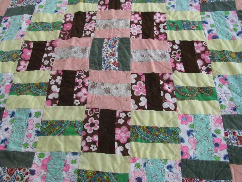 photo of vintage 50s floral patchwork quilt w/ sawtooth border edge, retro shabby chic #2