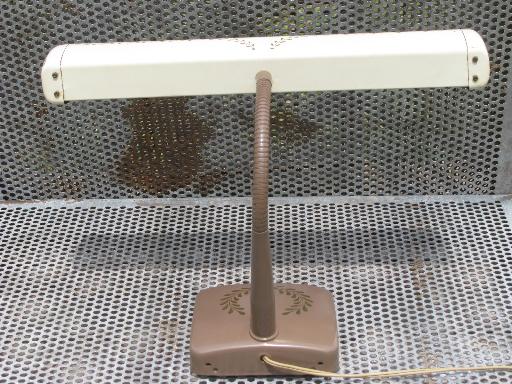 photo of vintage 60s Keystone gooseneck desk light or music lamp w/ metal shade #4