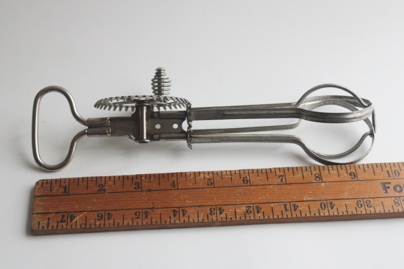 photo of vintage A&J egg beater, rotary crank hand mixer 1926 patent date, antique kitchen tool  #4