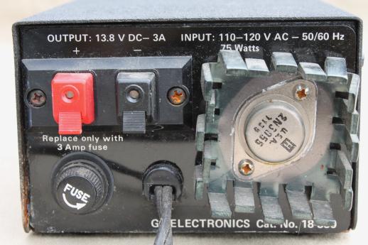 photo of vintage AC to 12 volt DC regulated power supply, GC Electronics 18-580 power supply #4