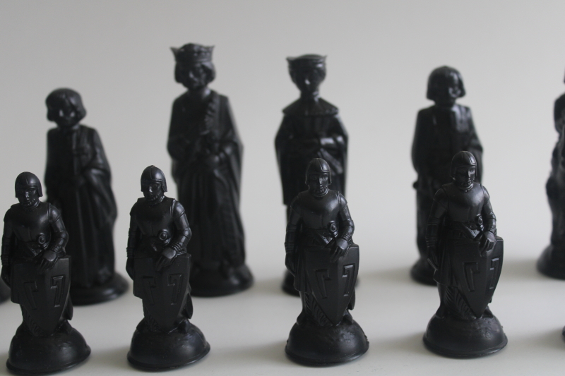 photo of vintage ANRI ES Lowe medieval King Arthur chess set, carved wood look plastic chess pieces  #13