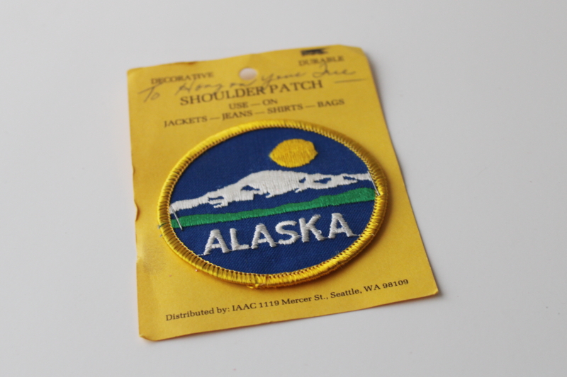 photo of vintage Alaska souvenir embroidered cotton patch, sew on badge wanderlust mountains #1